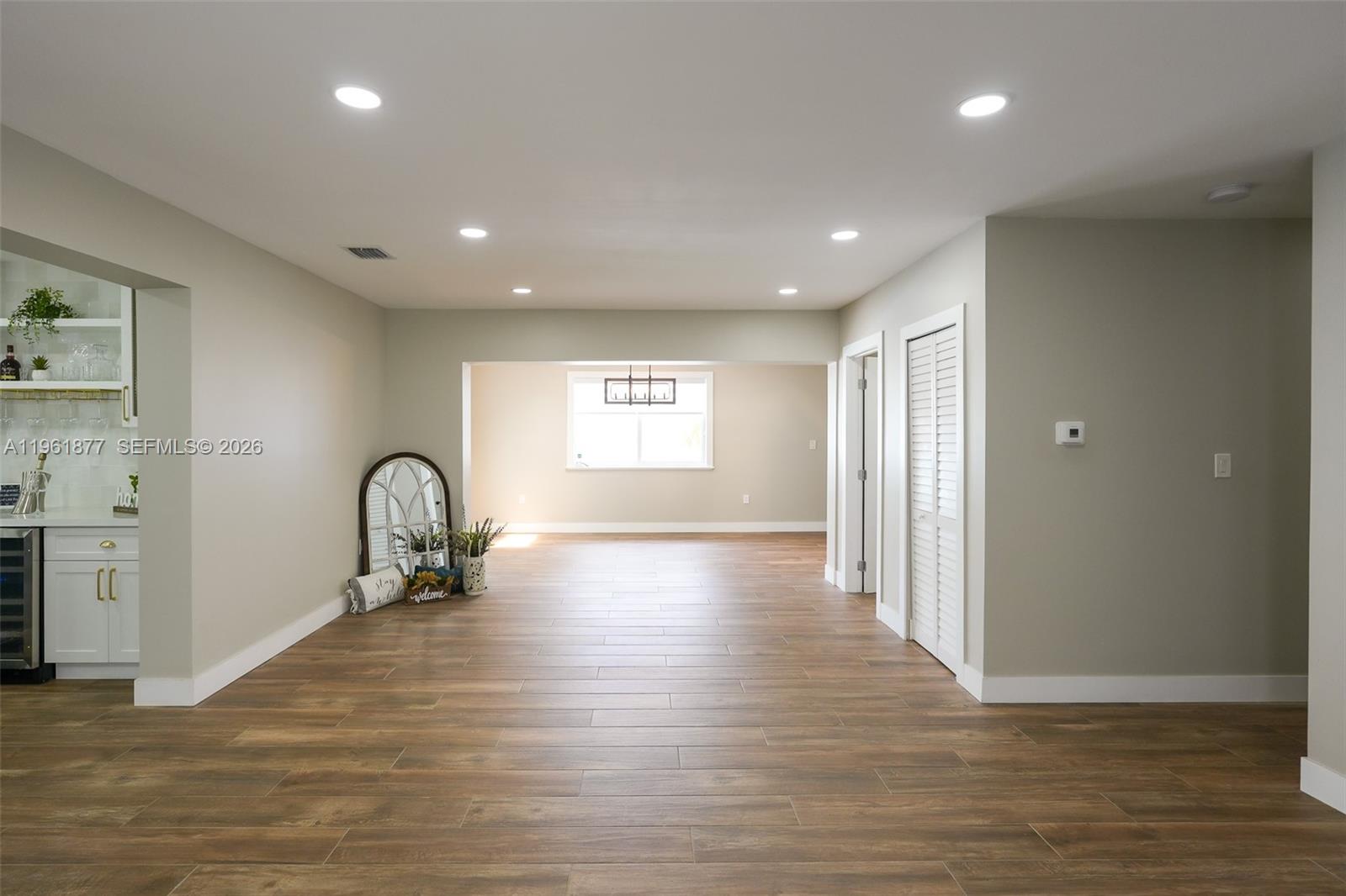 19450 SW 125th Ave Miami, FL 33177