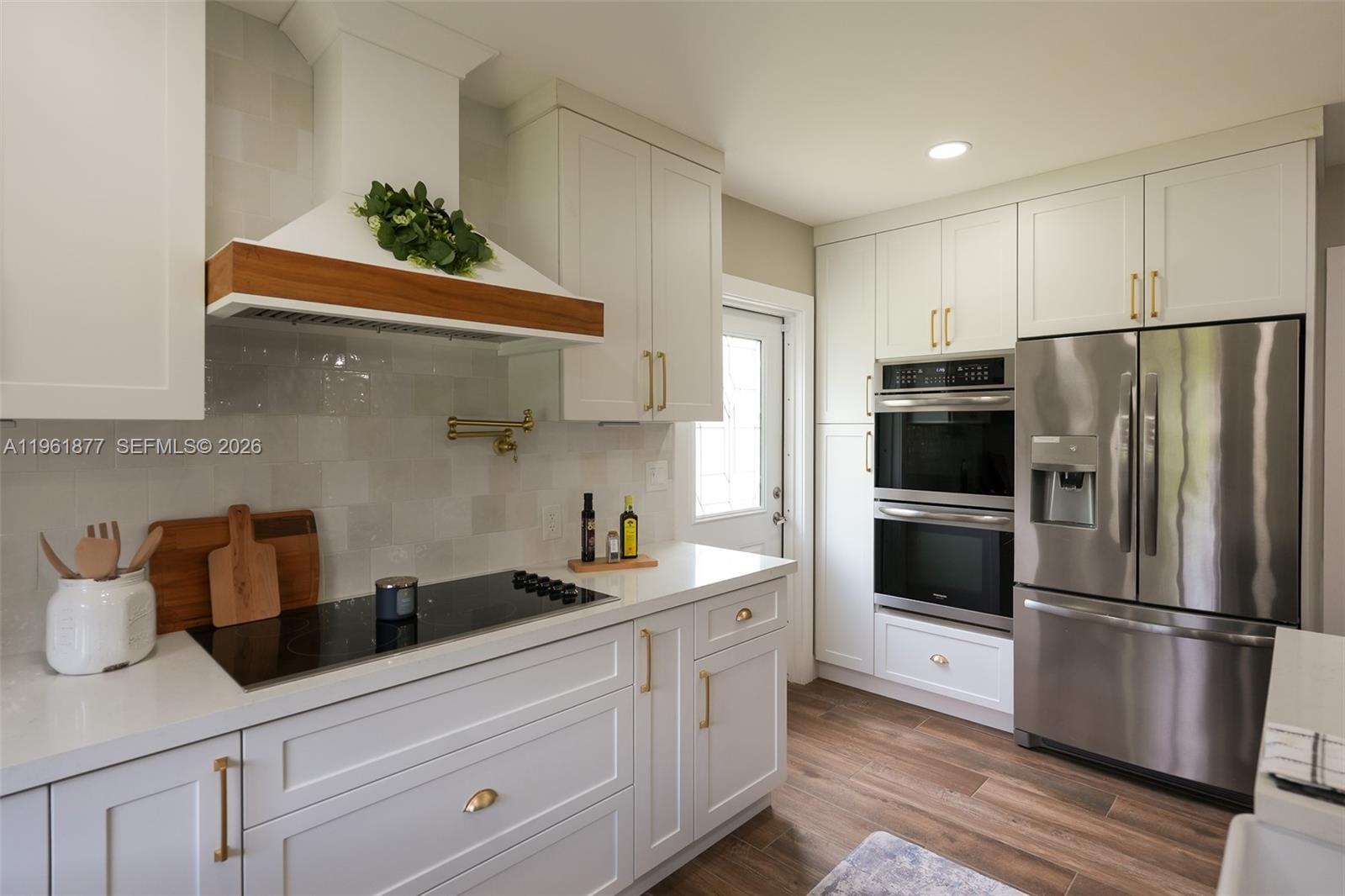 19450 SW 125th Ave Miami, FL 33177