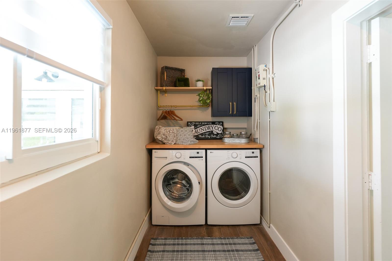 19450 SW 125th Ave Miami, FL 33177