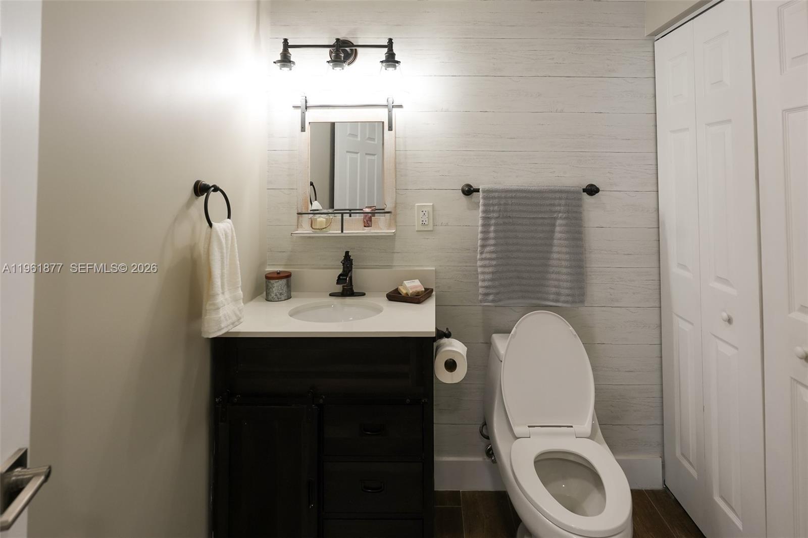 19450 SW 125th Ave Miami, FL 33177