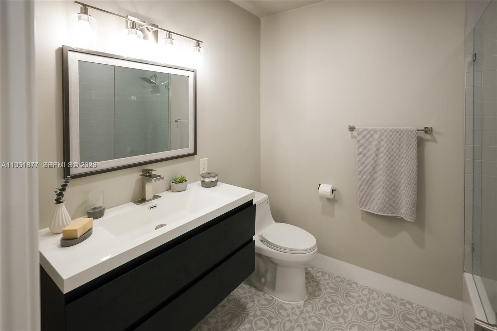 19450 SW 125th Ave Miami, FL 33177