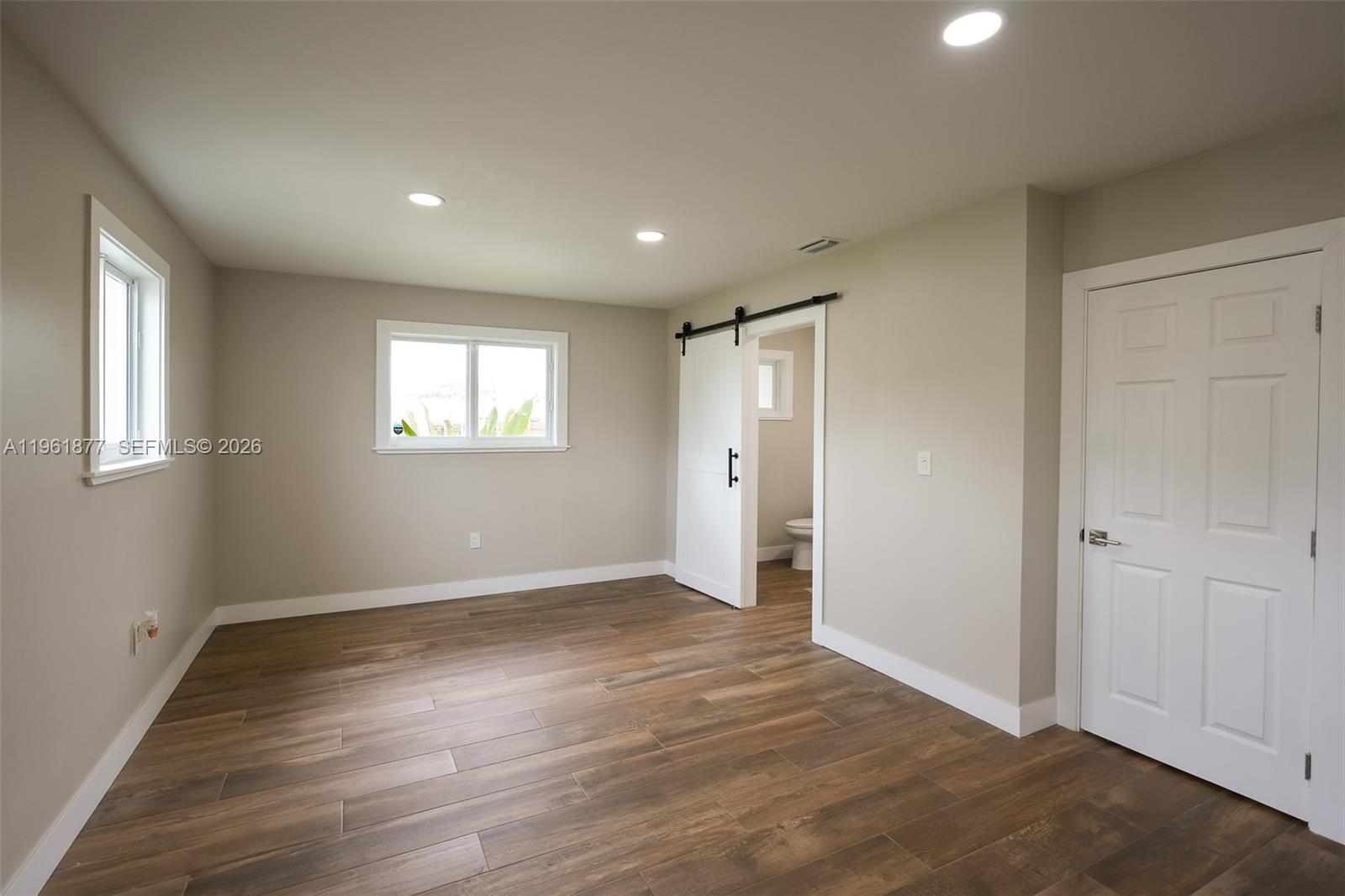 19450 SW 125th Ave Miami, FL 33177