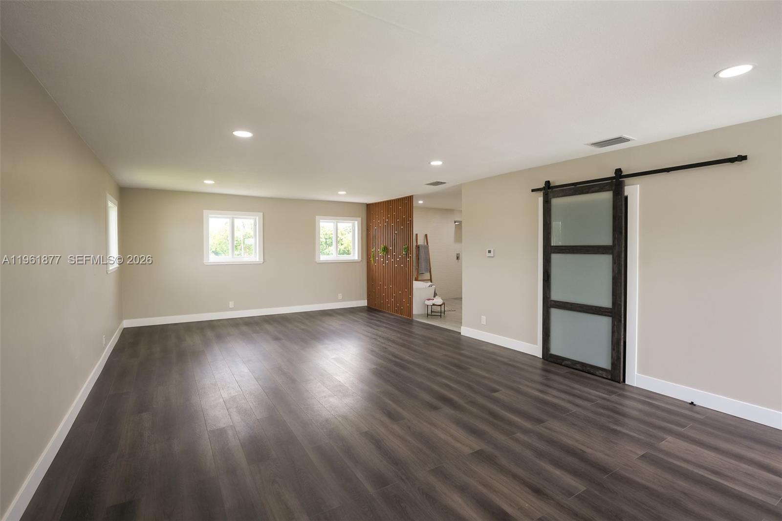 19450 SW 125th Ave Miami, FL 33177