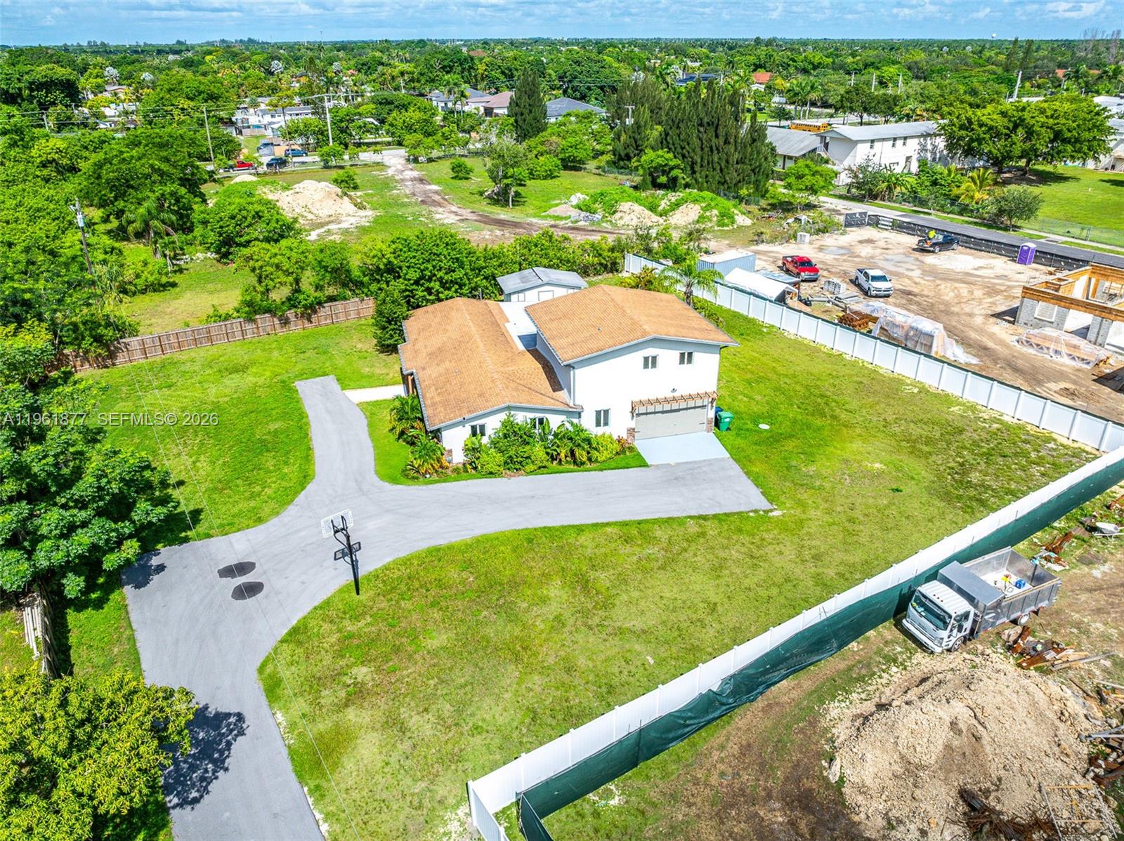 19450 SW 125th Ave Miami, FL 33177