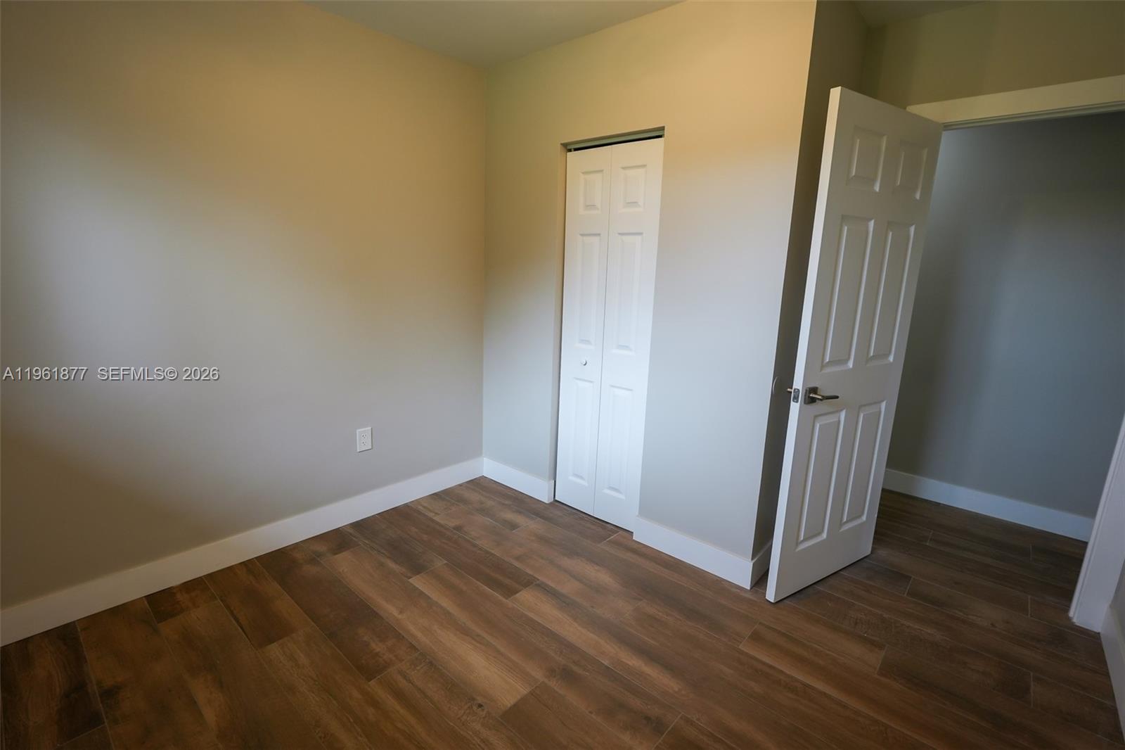 19450 SW 125th Ave Miami, FL 33177