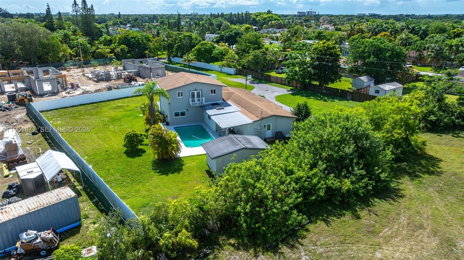 19450 SW 125th Ave Miami, FL 33177