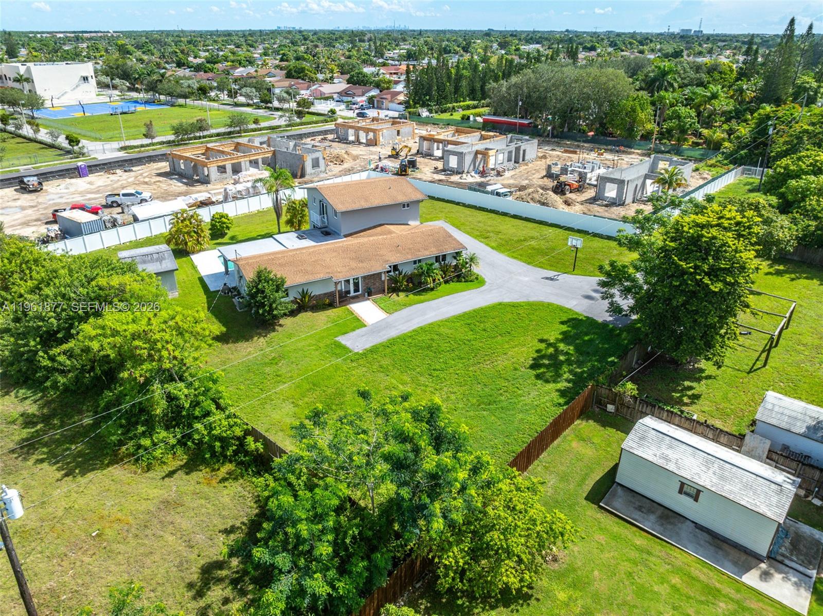 19450 SW 125th Ave Miami, FL 33177