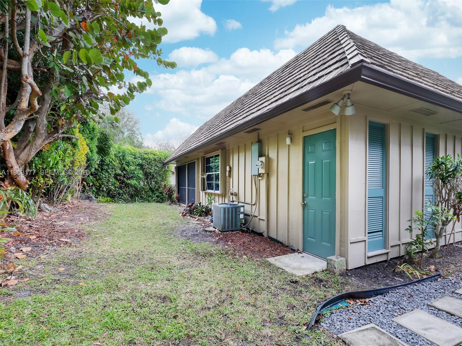 1901 Coquina Way Coral Springs, FL 33071