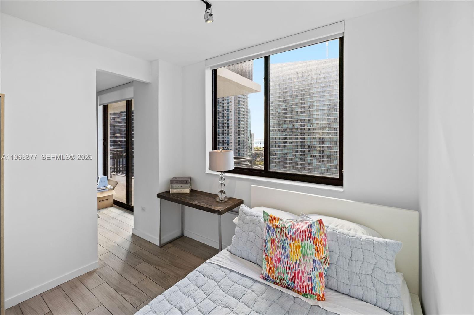 image Nine at Mary Brickell Village13