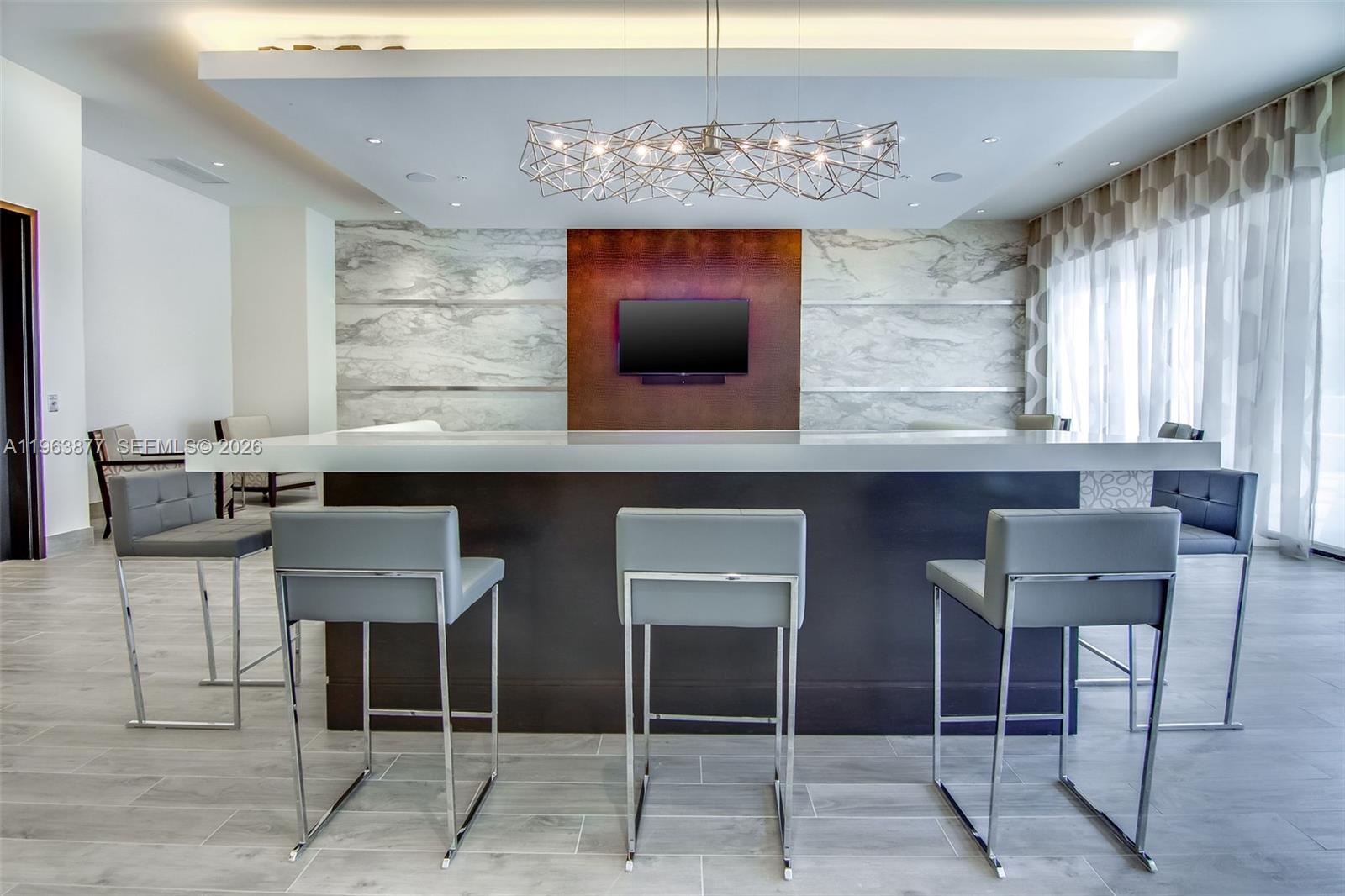 image Nine at Mary Brickell Village31