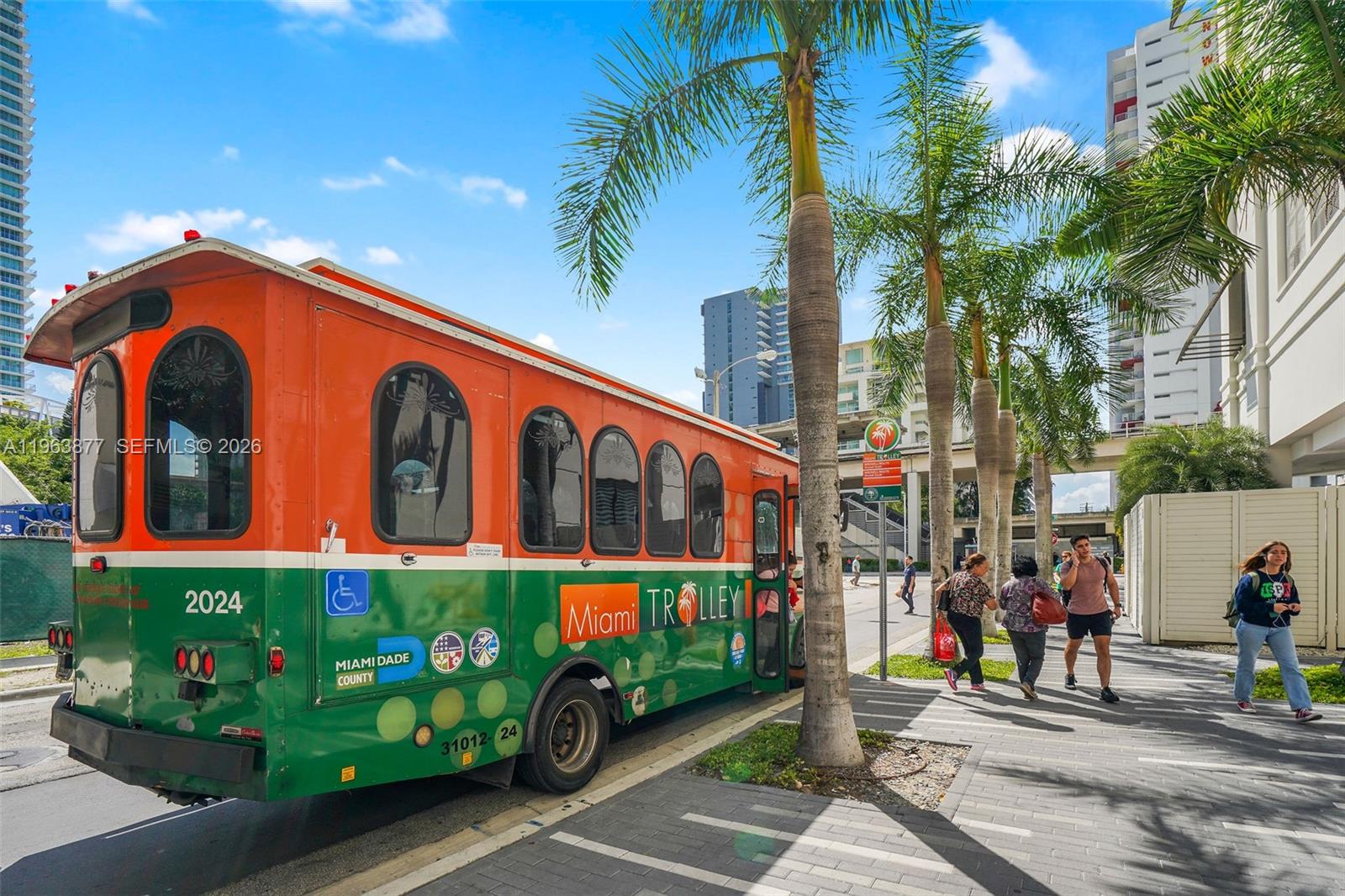 image Nine at Mary Brickell Village37