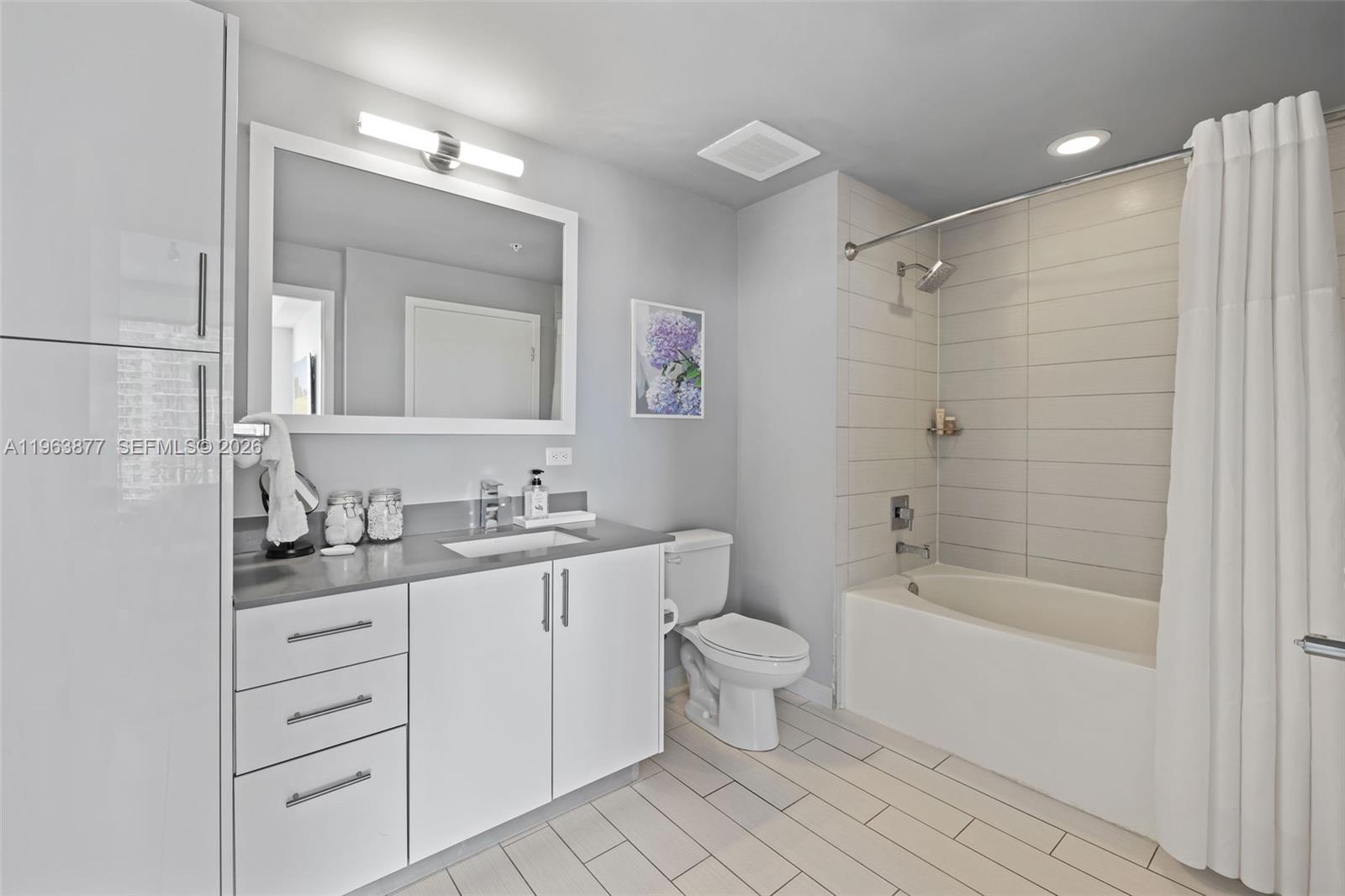 image Nine at Mary Brickell Village4