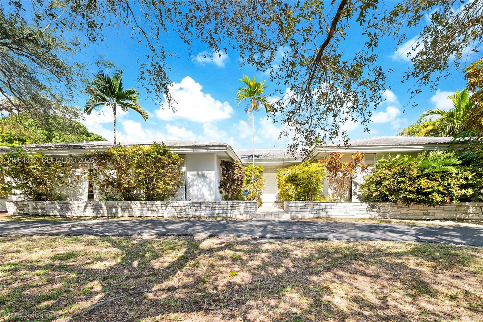 641 Reinante Ave Coral Gables, FL 33156