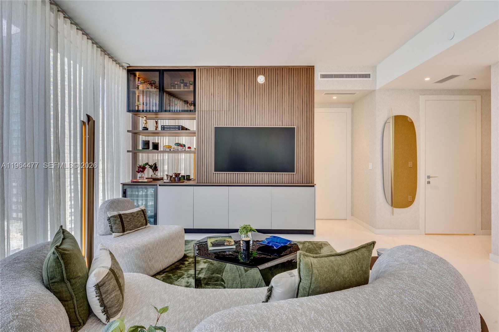 image Aston Martin Residences9