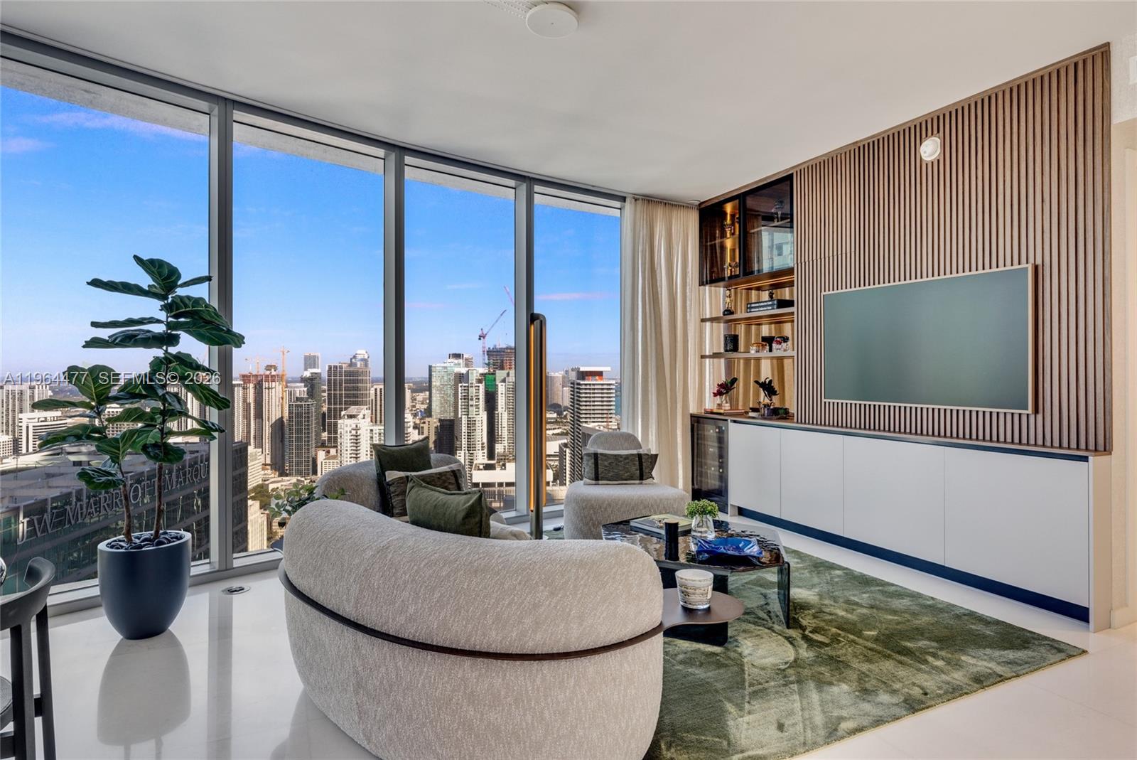 image Aston Martin Residences8