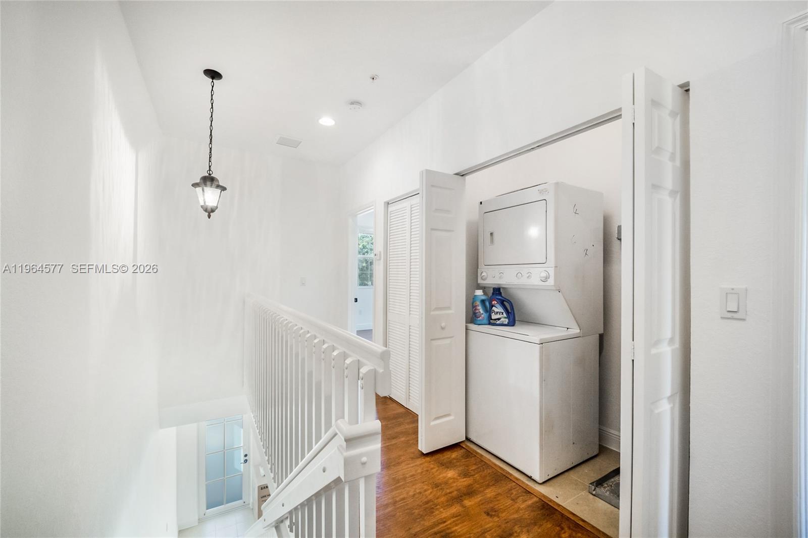 1302 SW 147th Ter Pembroke Pines, FL 33027