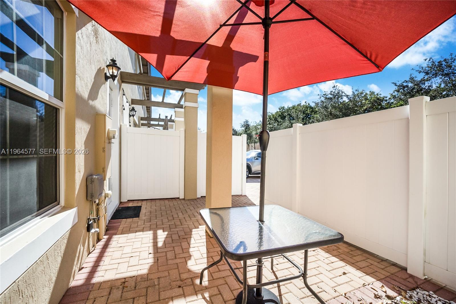 1302 SW 147th Ter Pembroke Pines, FL 33027