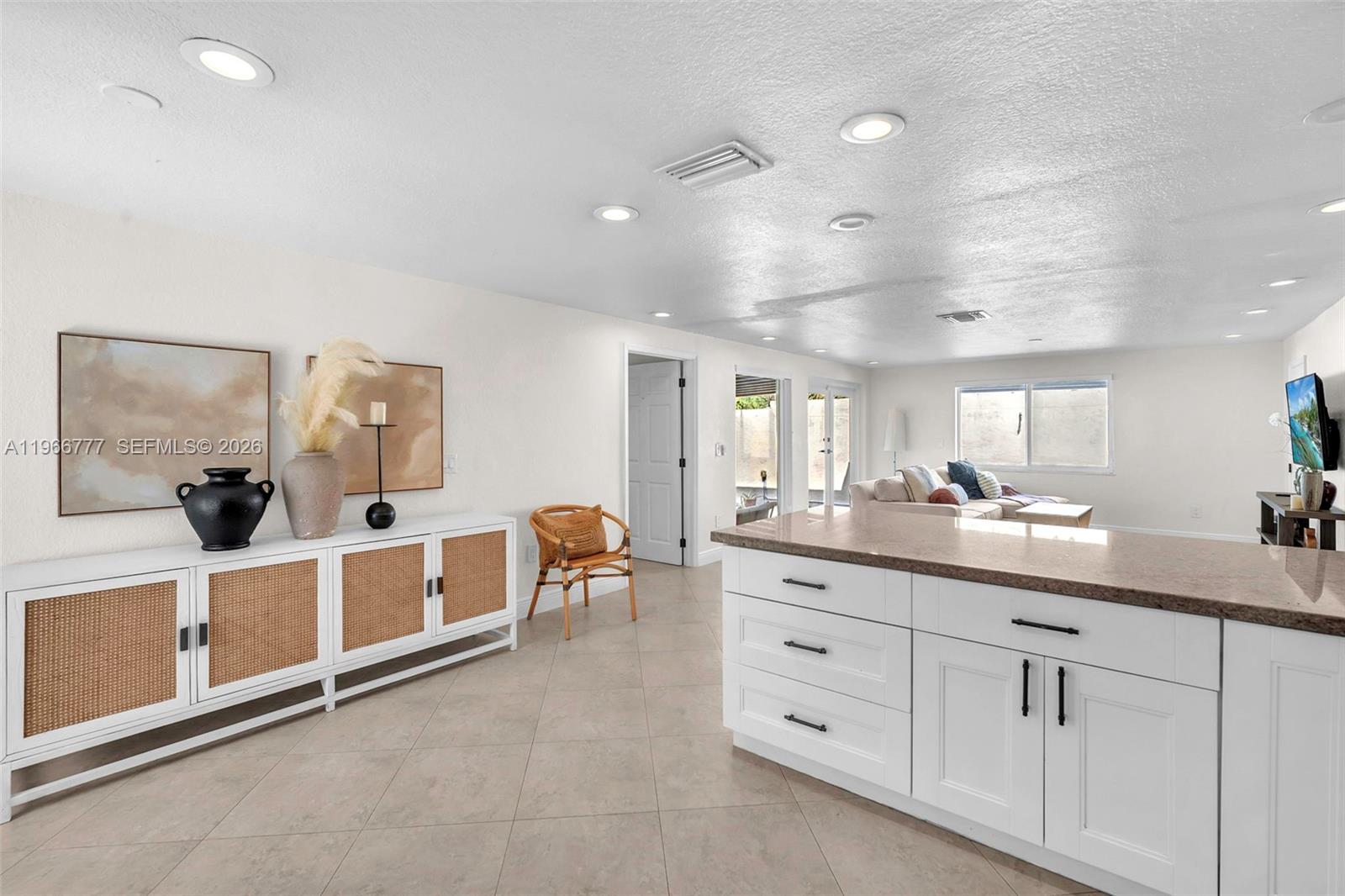 634 SW 63rd Ave Miami, FL 33144