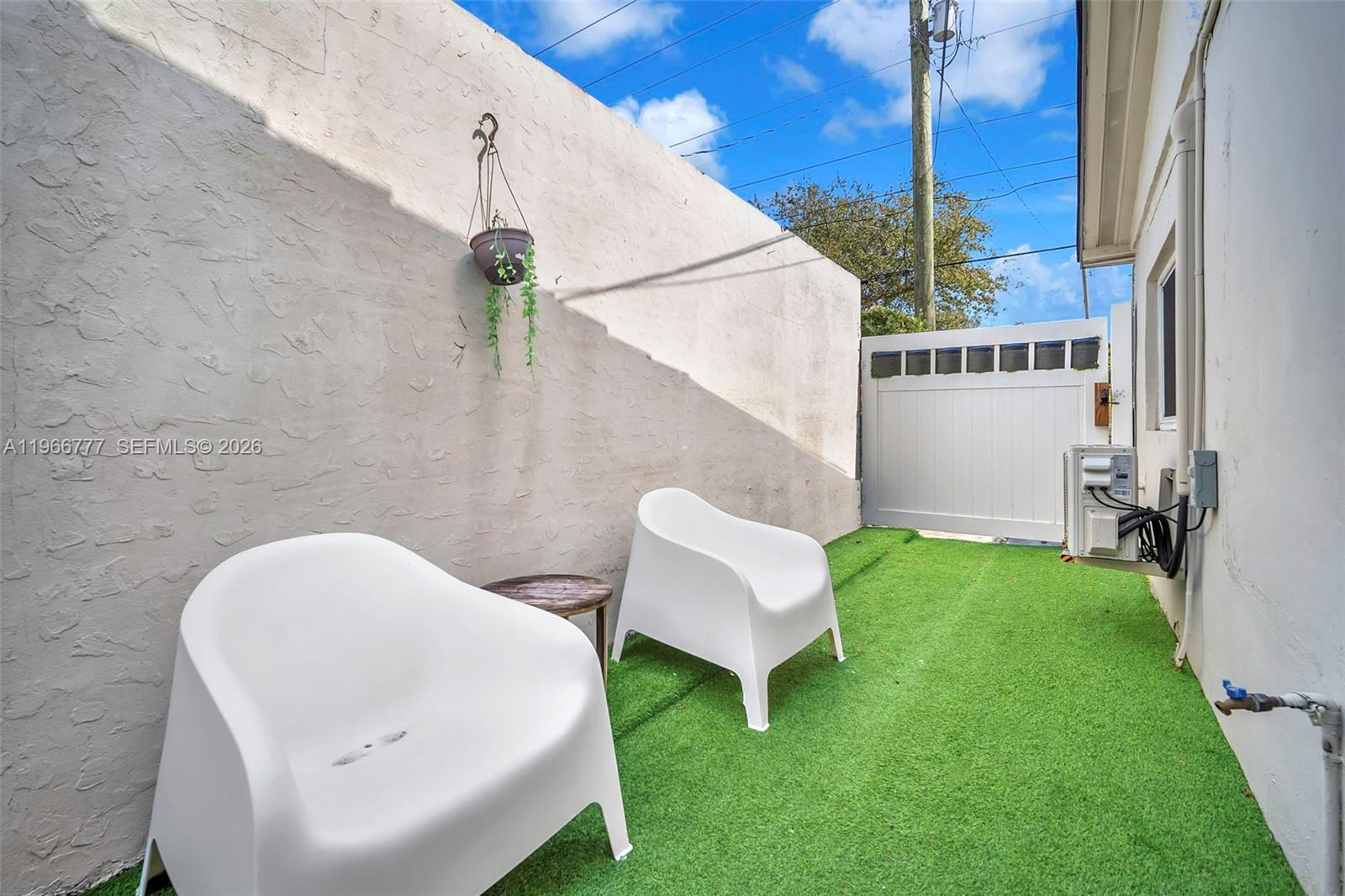 634 SW 63rd Ave Miami, FL 33144