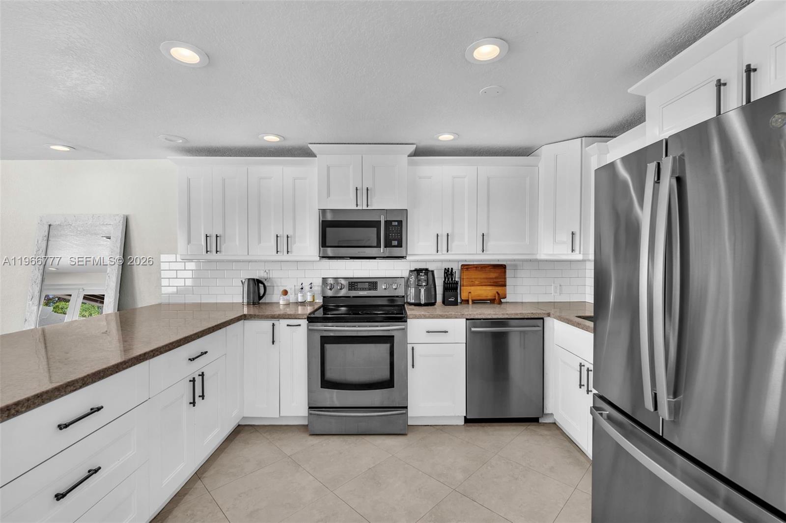 634 SW 63rd Ave Miami, FL 33144