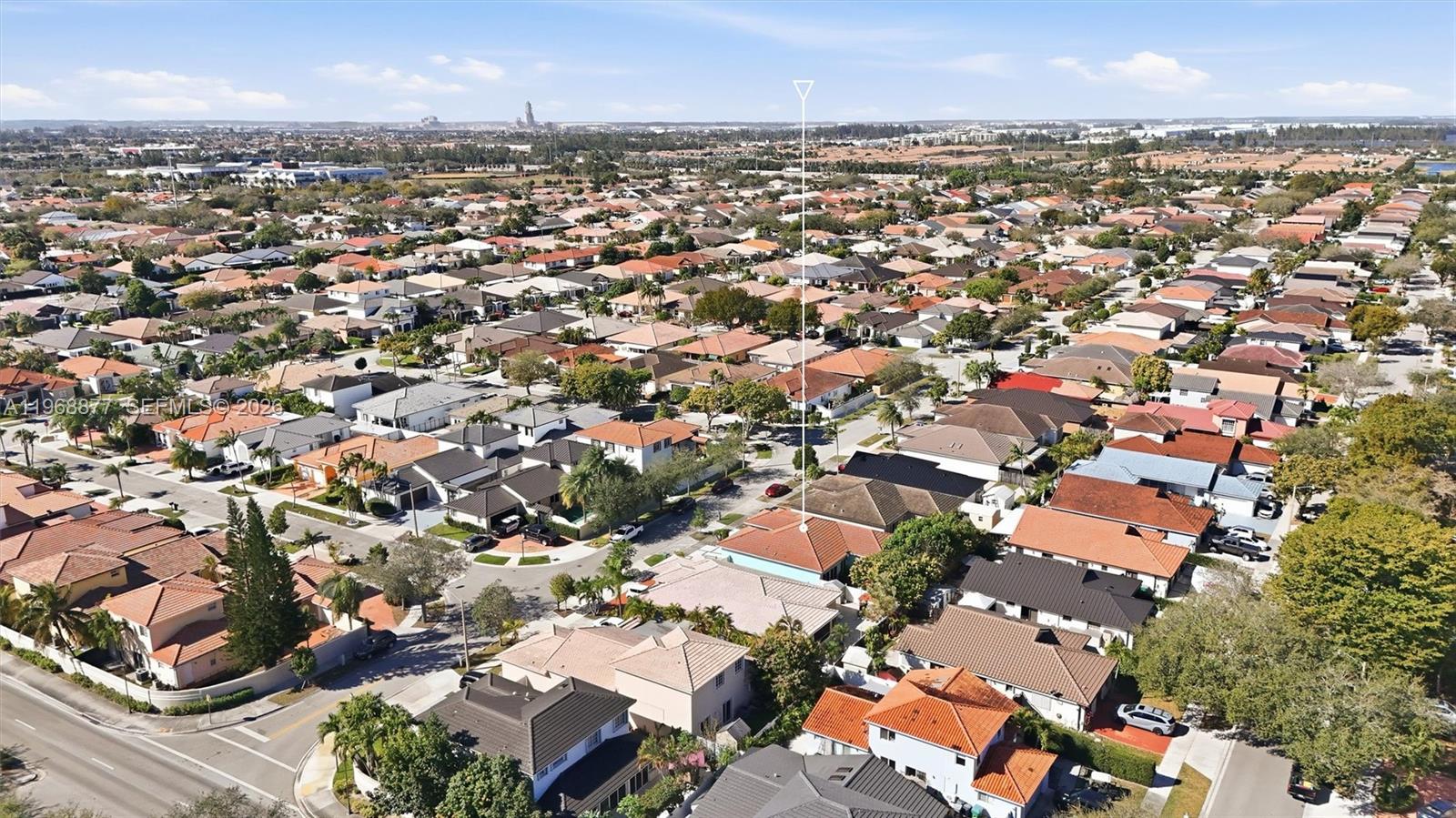 8725 NW 148th Ter Miami Lakes, FL 33018