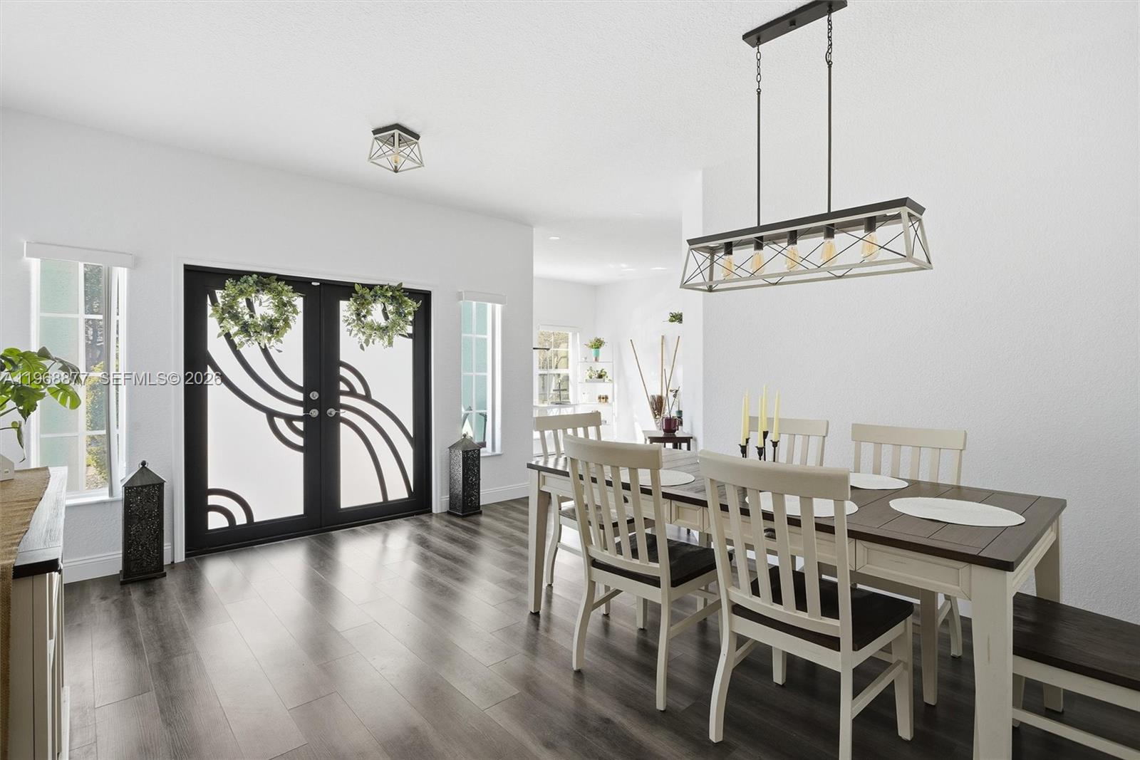 8725 NW 148th Ter Miami Lakes, FL 33018