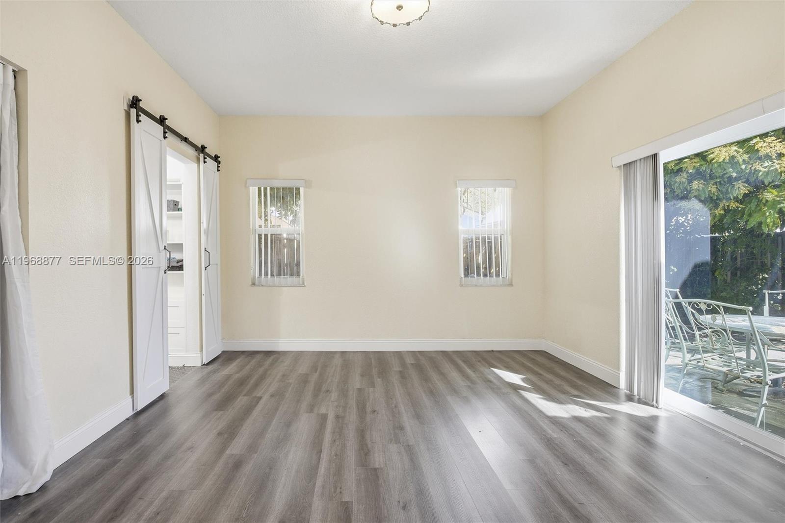 8725 NW 148th Ter Miami Lakes, FL 33018