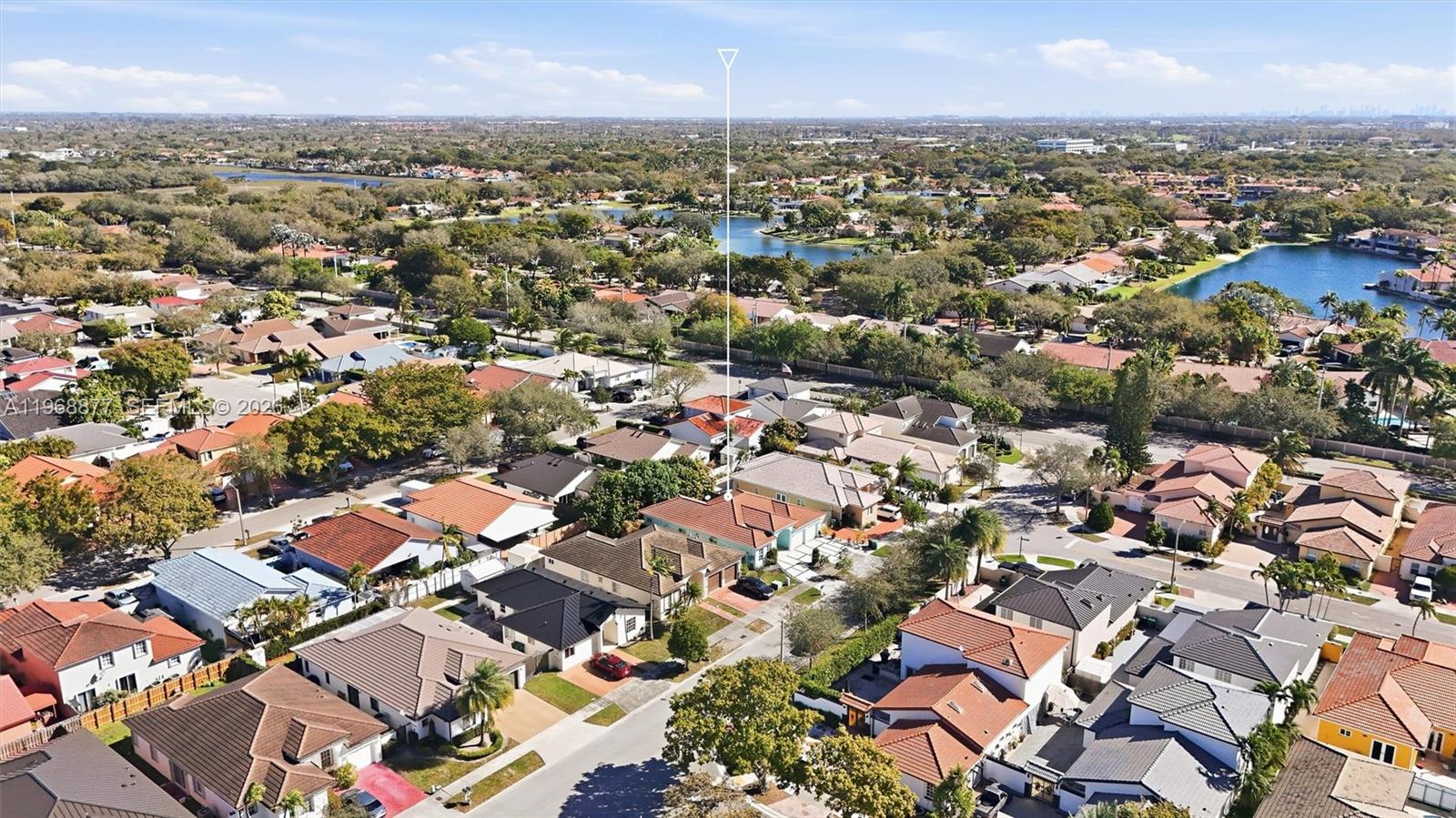 8725 NW 148th Ter Miami Lakes, FL 33018