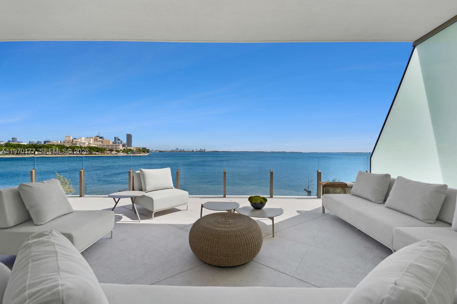 image Vita at Grove Isle0