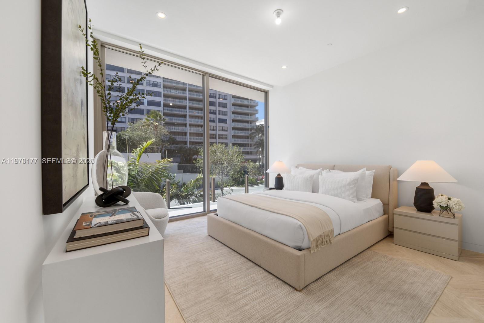 5 Grove Isle Dr #M204 Coconut Grove, FL 33133