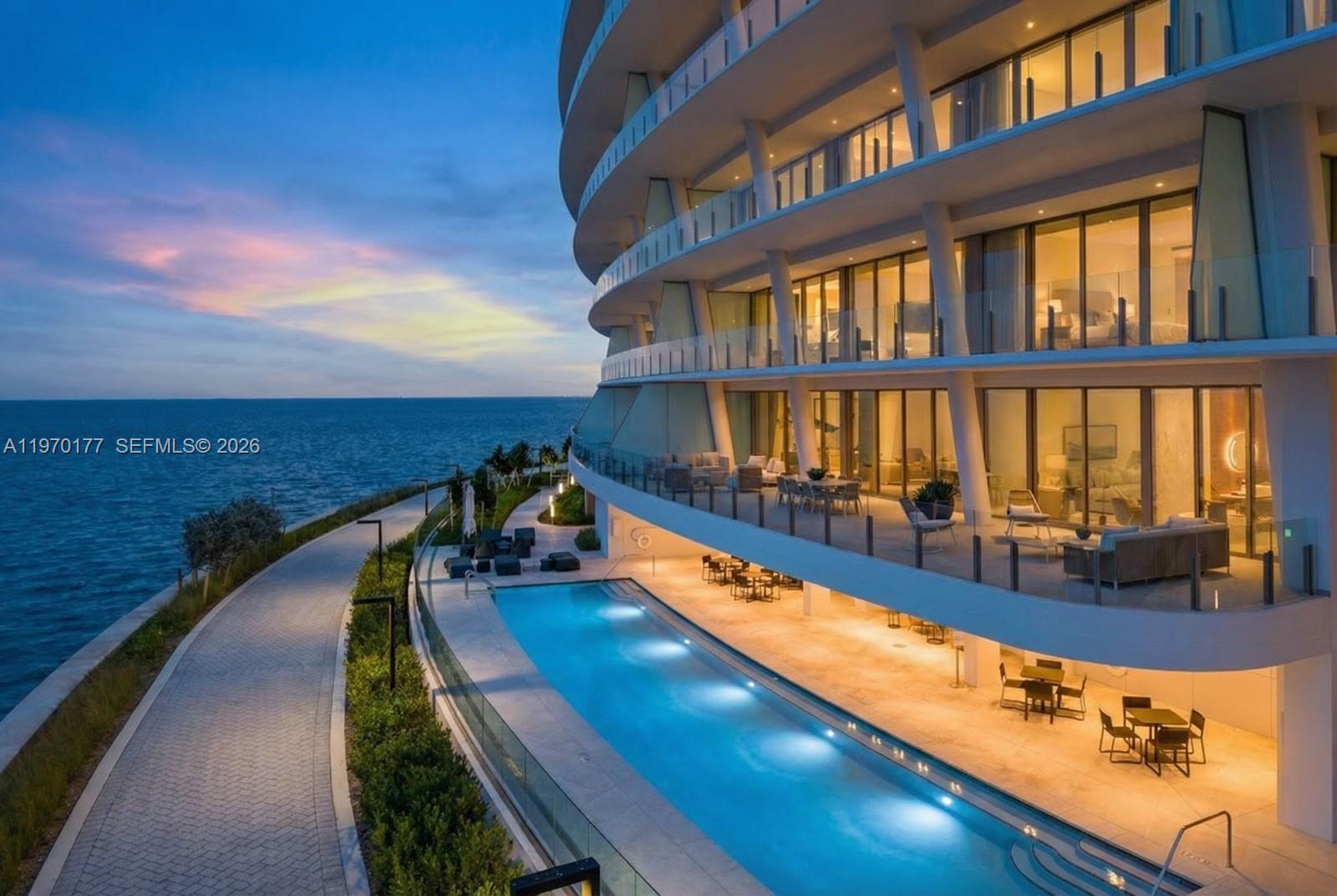 5 Grove Isle Dr #M204 Coconut Grove, FL 33133