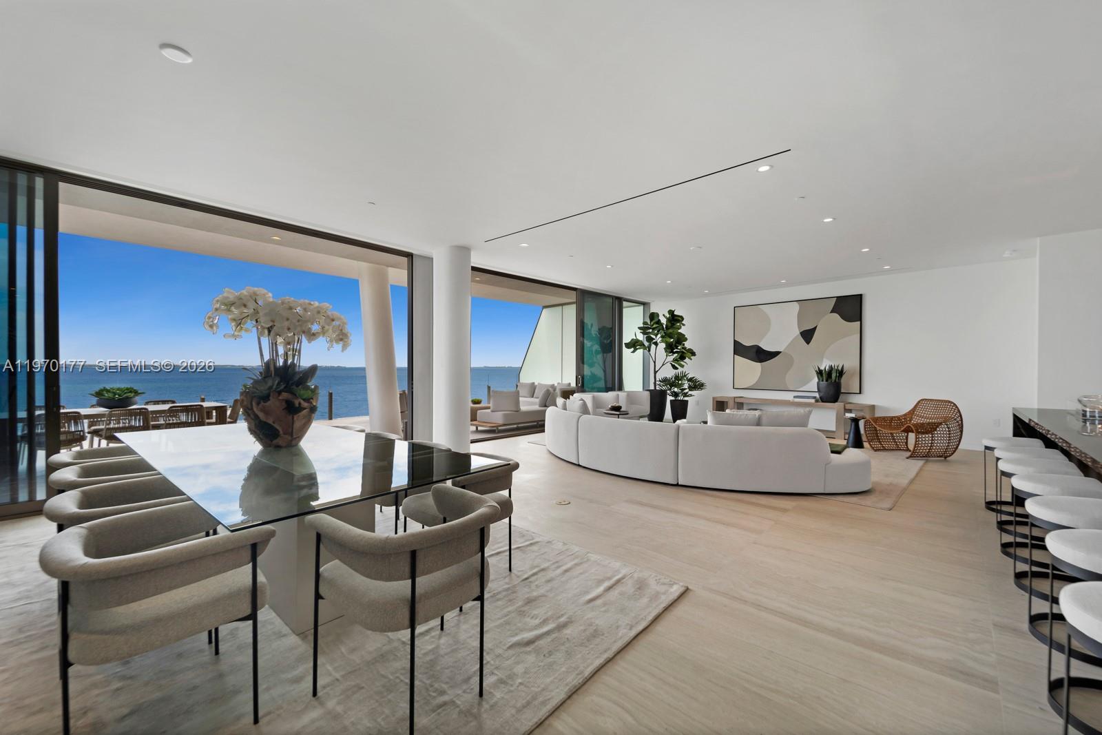 5 Grove Isle Dr #M204 Coconut Grove, FL 33133