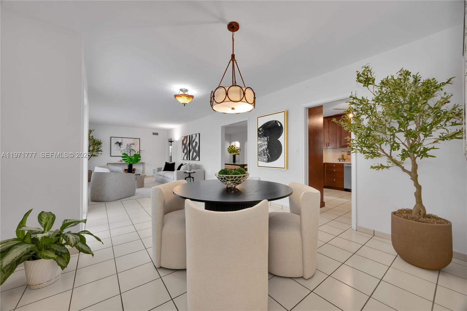 5680 SW 86th St Miami, FL 33143