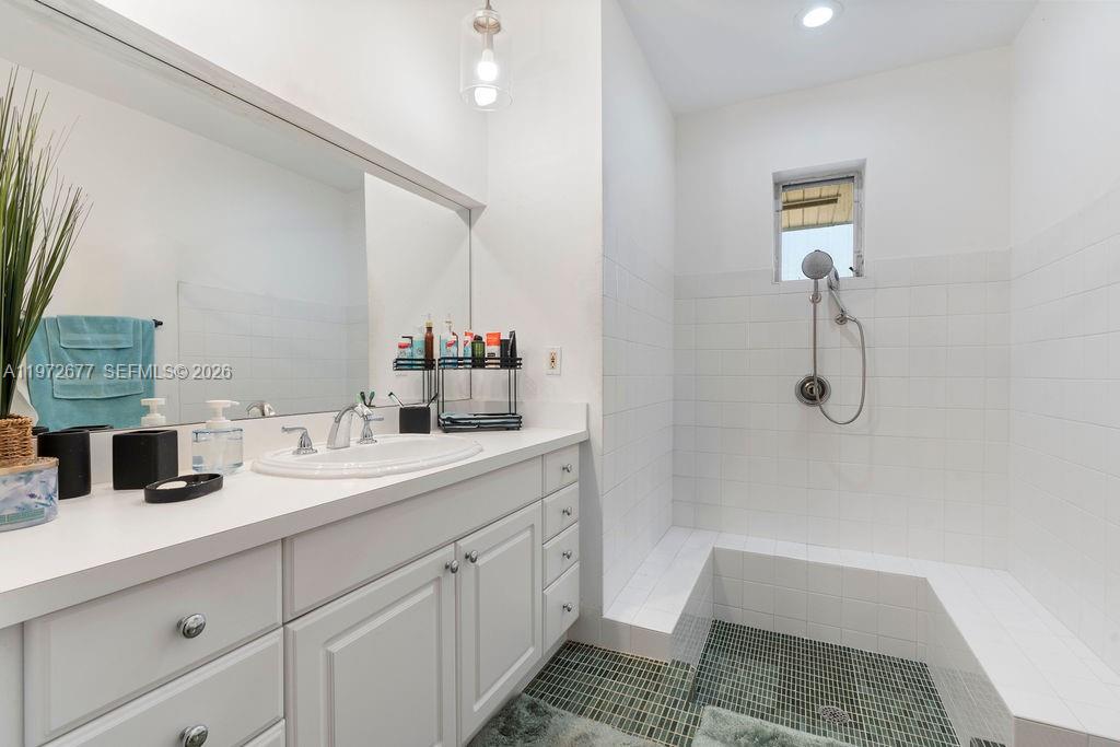 13780 SW 73rd Ct Palmetto Bay, FL 33158