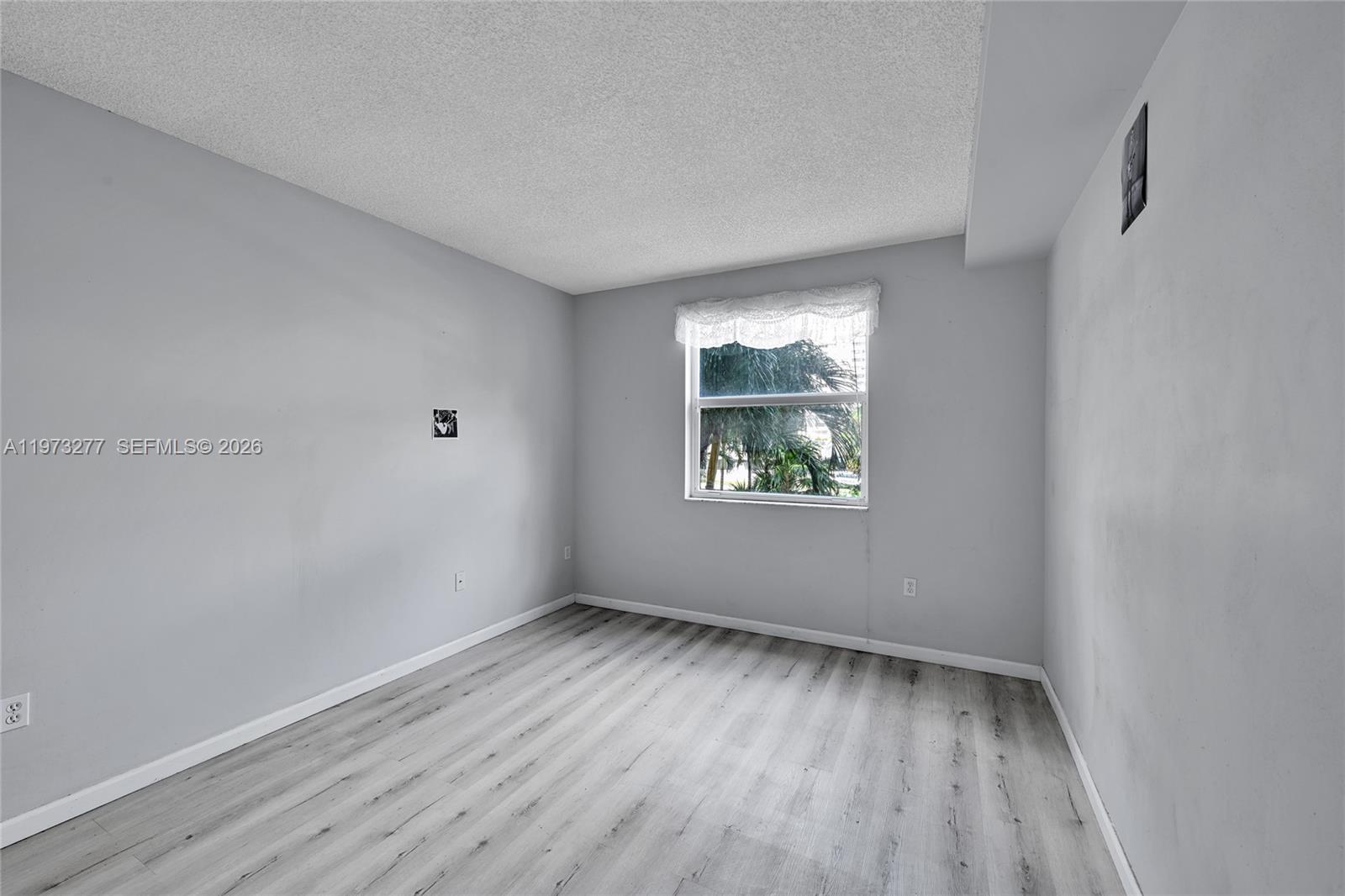 image Porto Bellagio Condo17