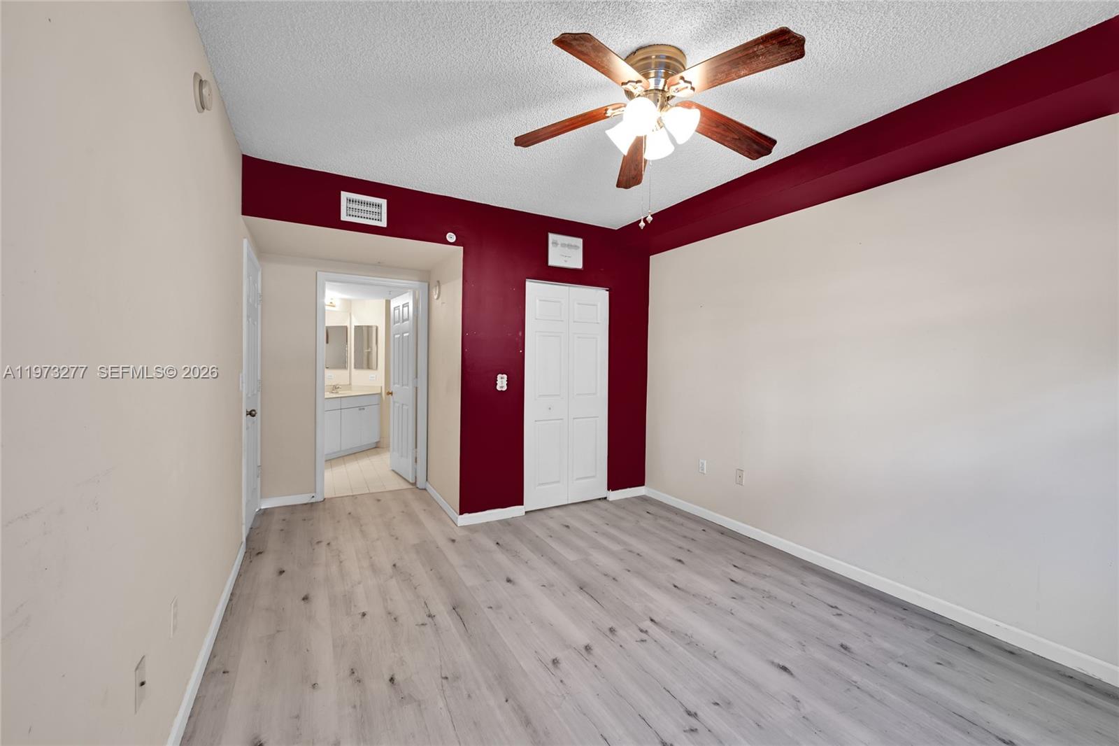 image Porto Bellagio Condo20