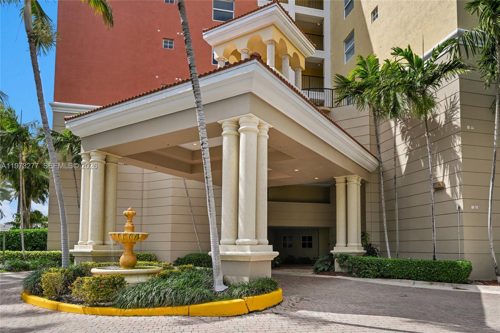 image Porto Bellagio Condo31