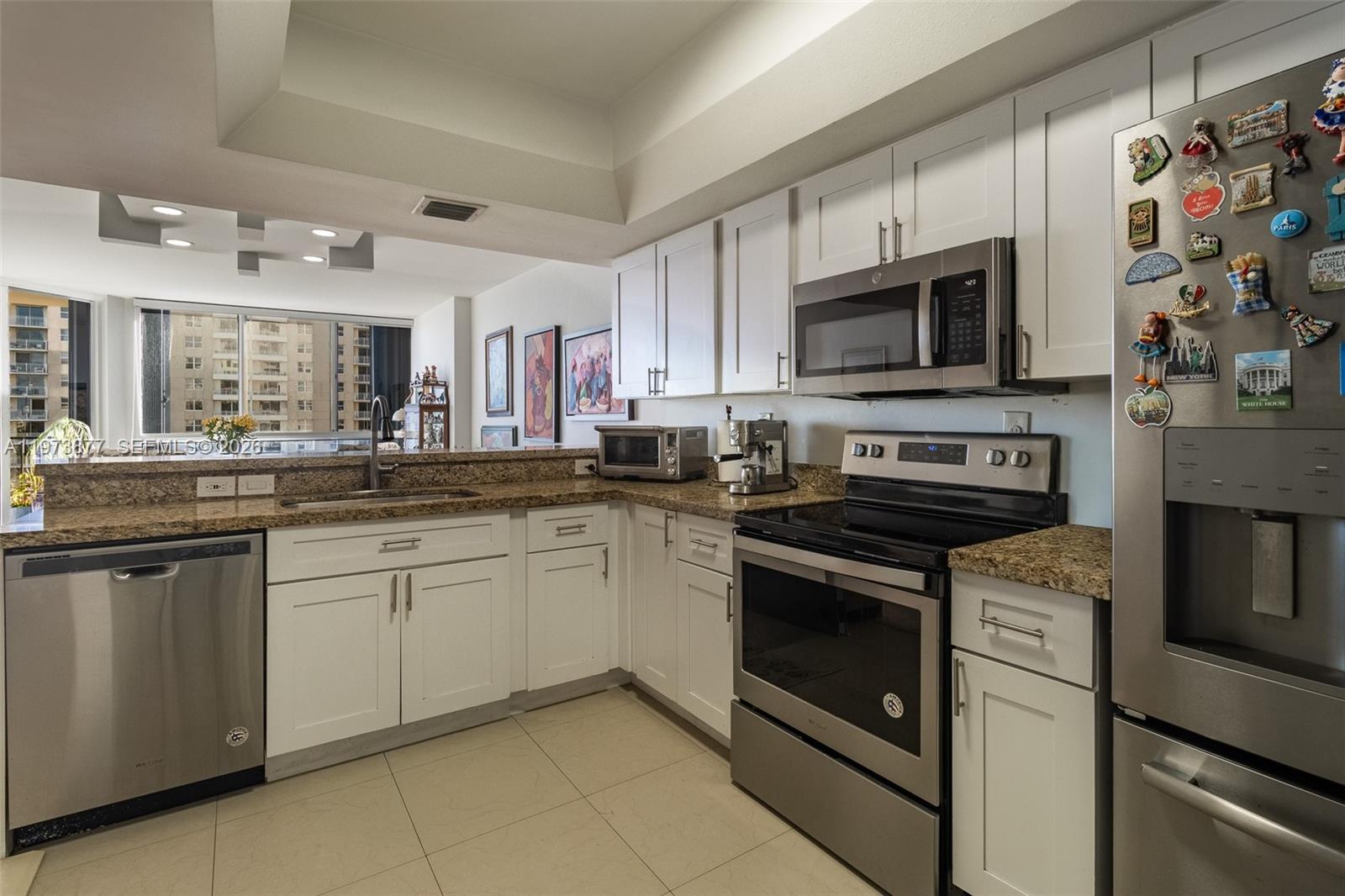 520 Brickell Key Dr #A1007 Miami, FL 33131