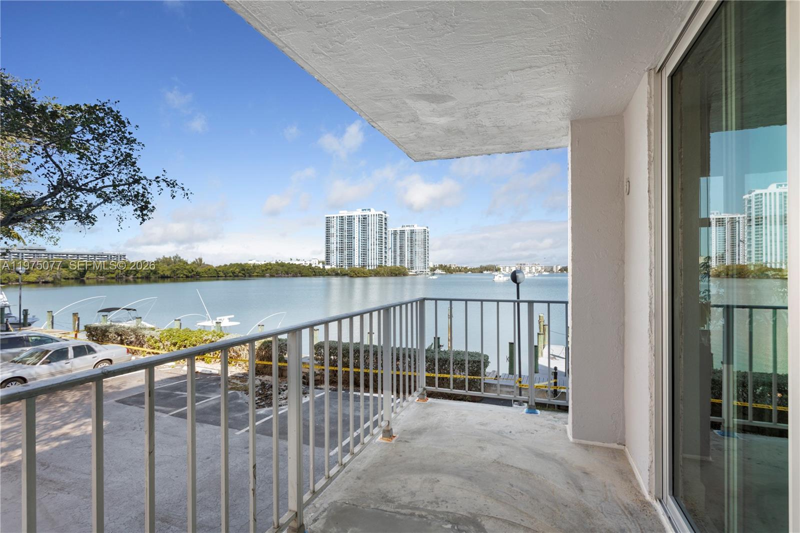 16558 NE 26th Ave #2G North Miami Beach, FL 33160