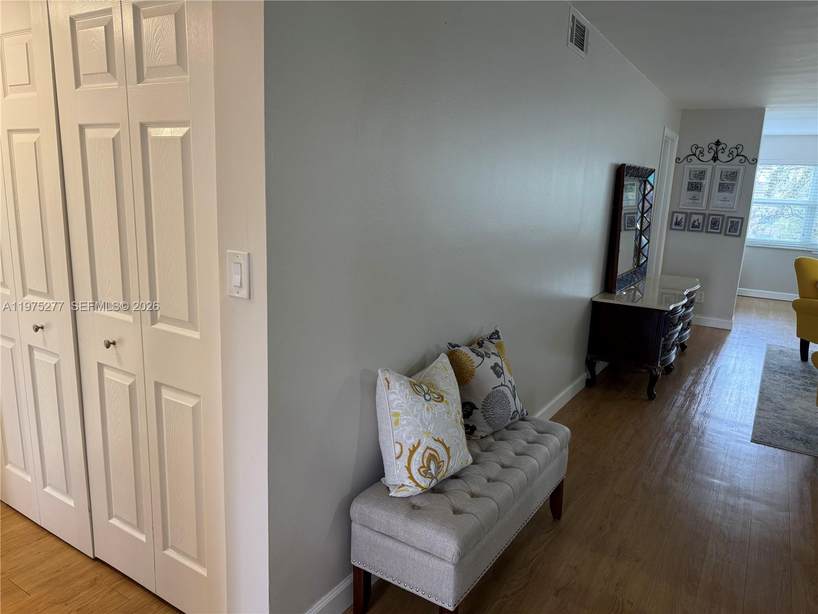 9310 Sunrise Lks Blvd #304 Sunrise, FL 33322