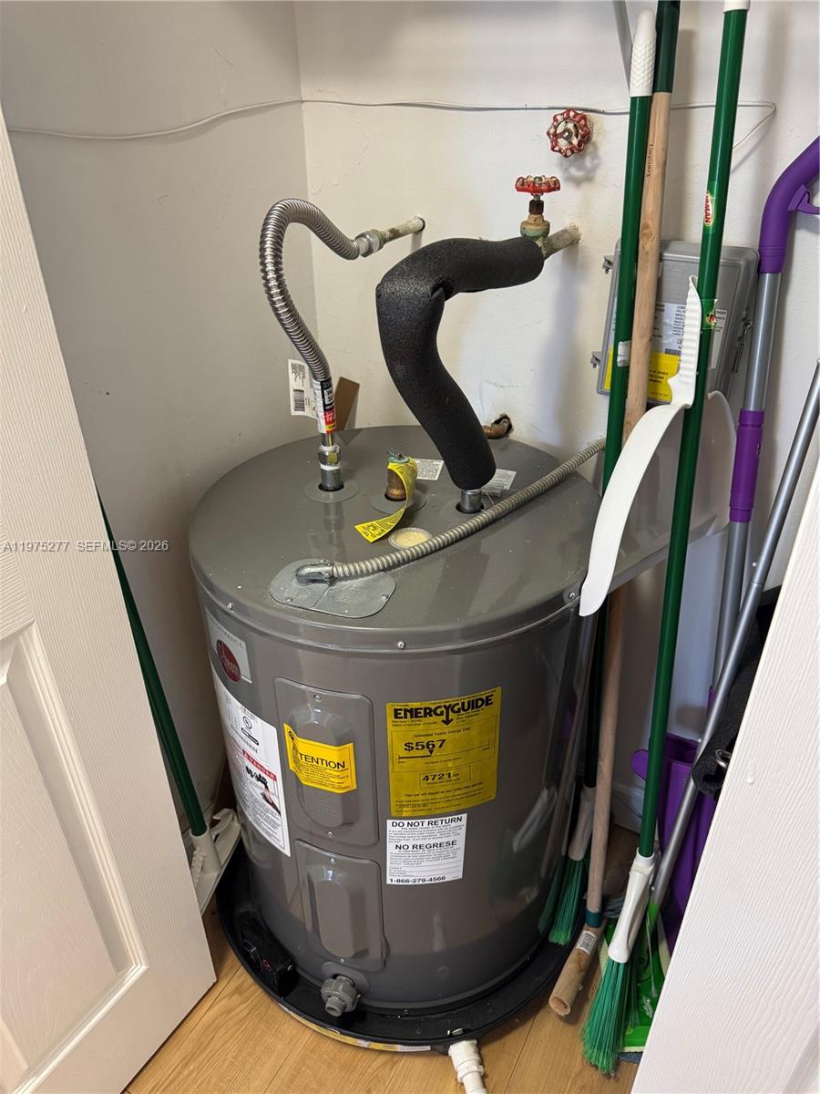 9310 Sunrise Lks Blvd #304 Sunrise, FL 33322