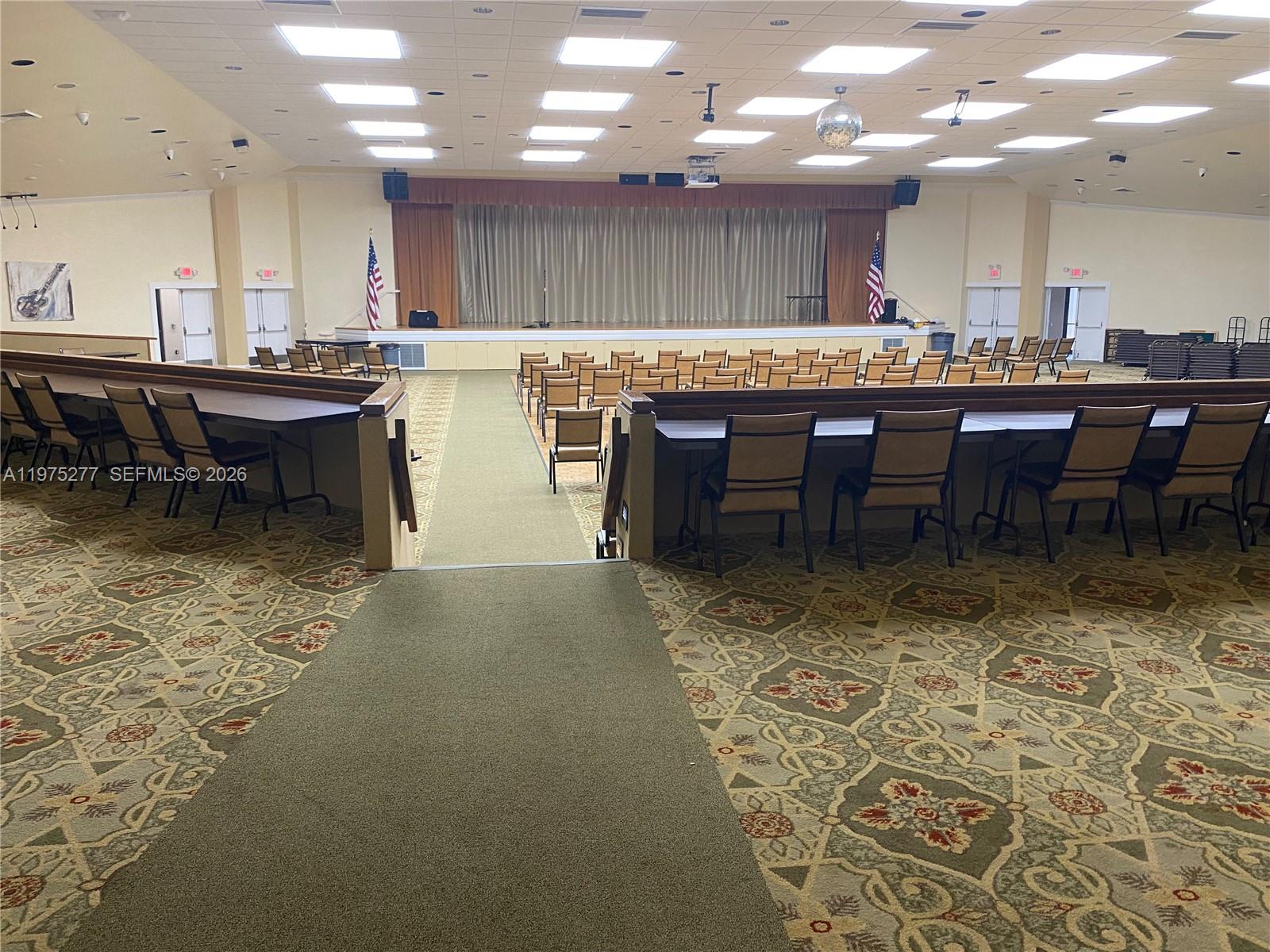 9310 Sunrise Lks Blvd #304 Sunrise, FL 33322