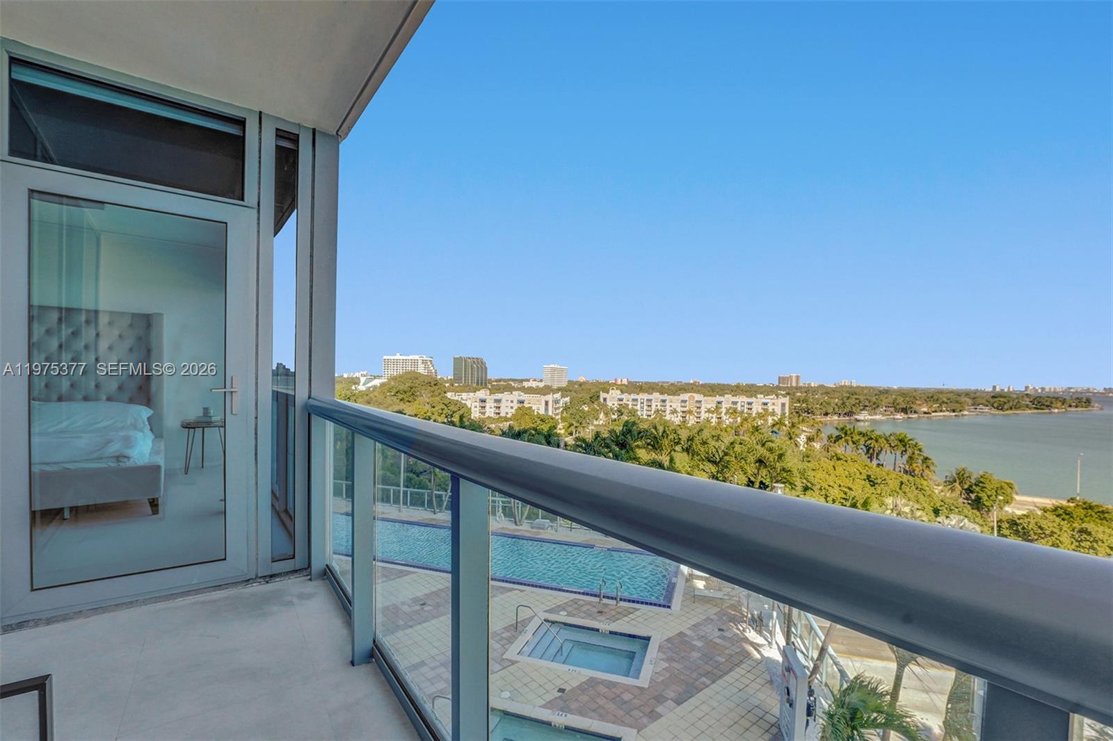 601 NE 36th St #811 Miami, FL 33137