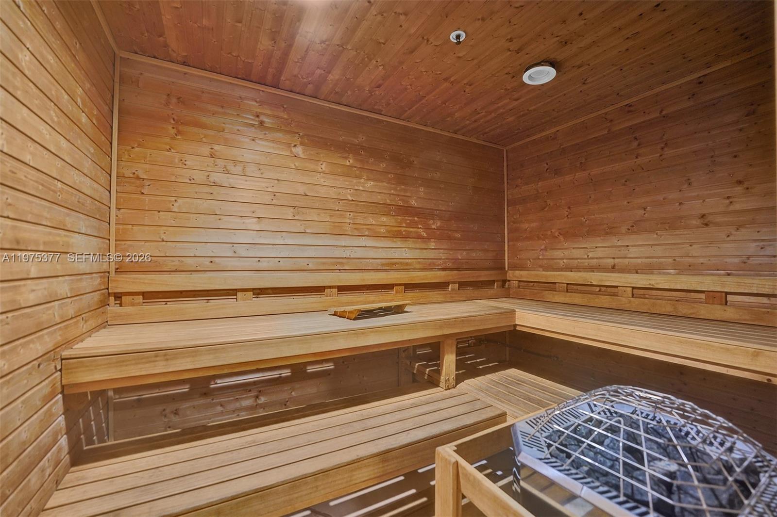 601 NE 36th St #811 Miami, FL 33137