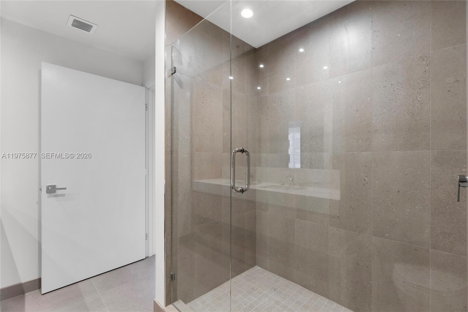 image The Crosby Miami Worldcenter14