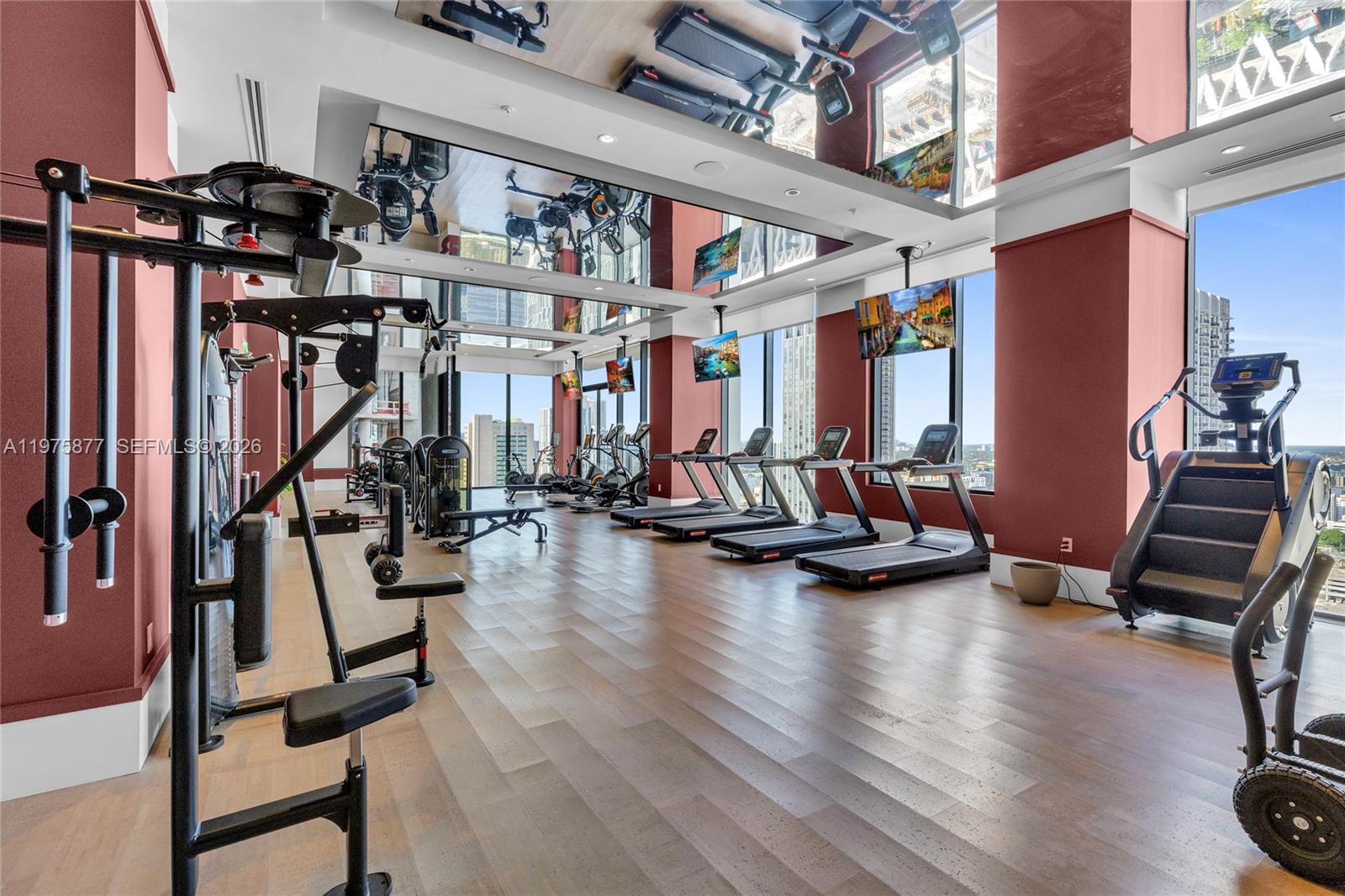 image The Crosby Miami Worldcenter28