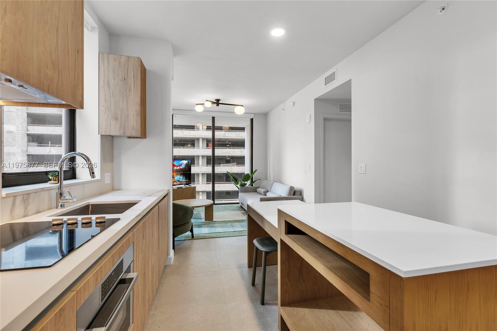 image The Crosby Miami Worldcenter2