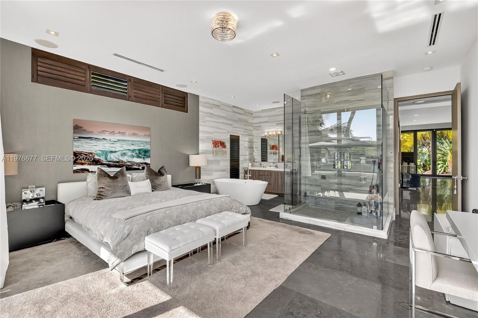 1540 Cleveland Rd Miami Beach, FL 33141