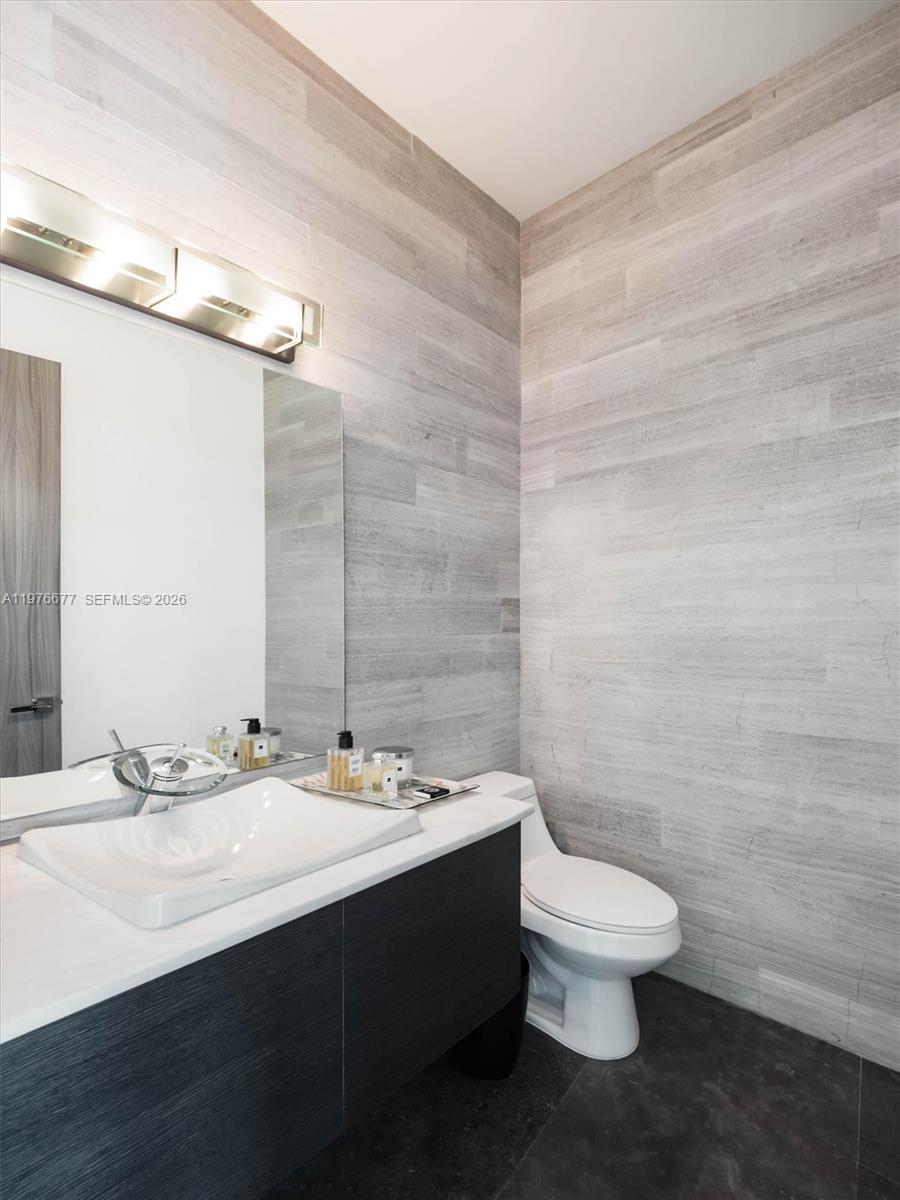 1540 Cleveland Rd Miami Beach, FL 33141