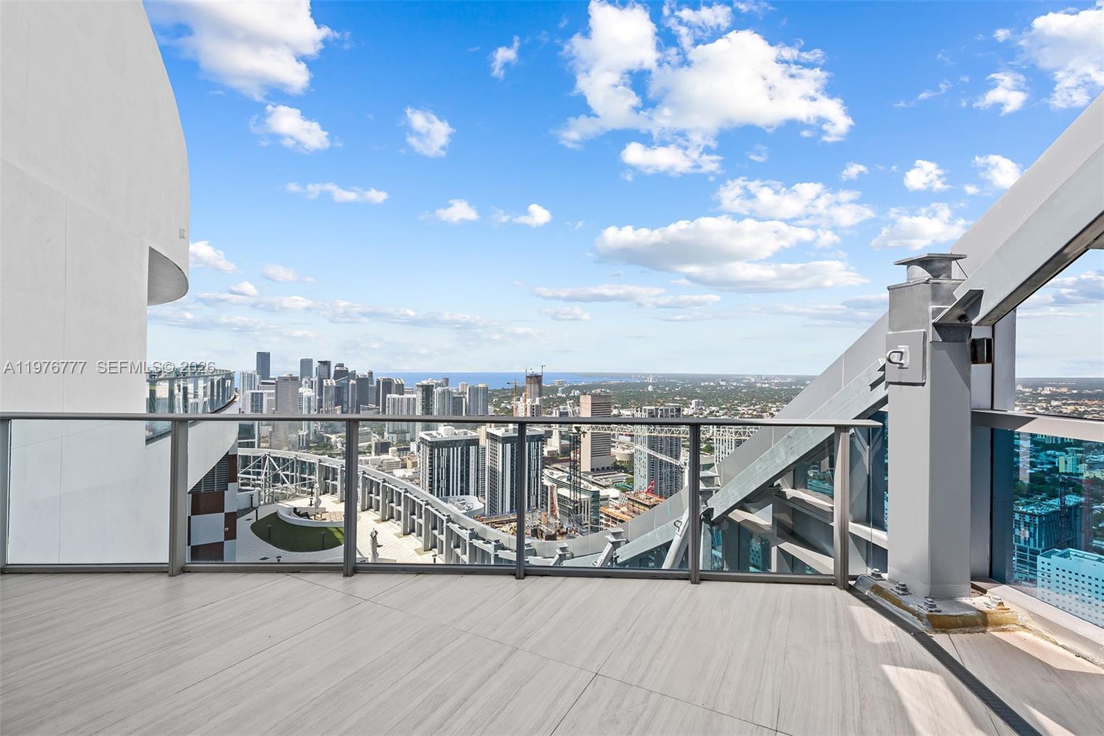 851 NE 1st Ave #PH 5700 Miami, FL 33132